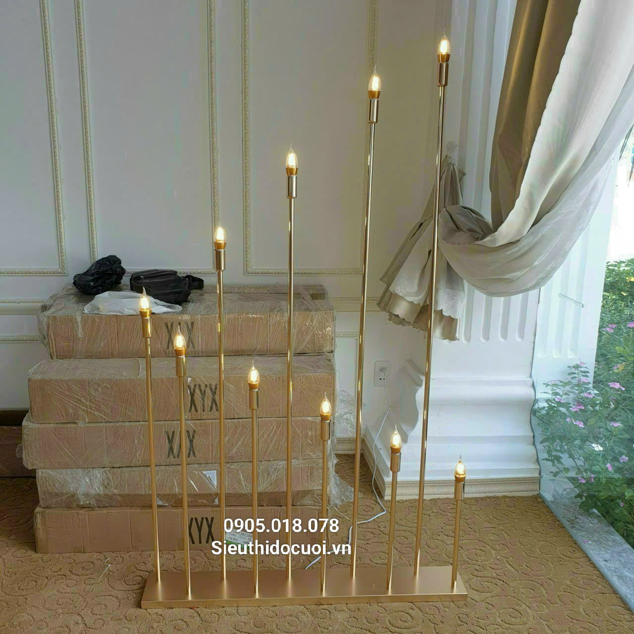 Đèn dẫn lối đám cưới đế ngang 1m Đèn dẫn lối đám cưới đế ngang 1m