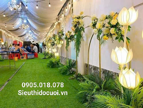 Đèn dẫn lối đám cưới hoa sen Đèn dẫn lối đám cưới hoa sen