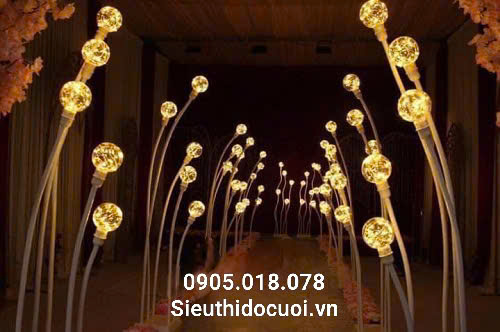 Đèn dẫn lối đám cưới bóng rối 5 ngọn Đèn dẫn lối đám cưới bóng rối 5 ngọn