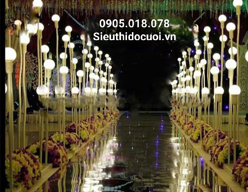 Đèn dẫn lối đám cưới 10 ngọn bóng tròn Đèn dẫn lối đám cưới 10 ngọn bóng tròn