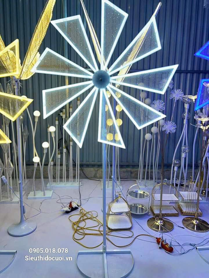 đèn dẫn lối đám cưới cối xay gió đèn dẫn lối đám cưới cối xay gió