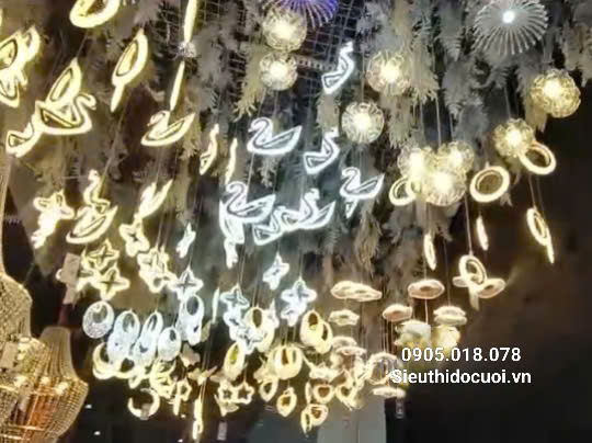 Đèn thả led đám cưới chim thiên nga Đèn thả led đám cưới chim thiên nga