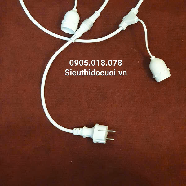 Dây đèn trang trí ngoài trời Dây đèn trang trí ngoài trời