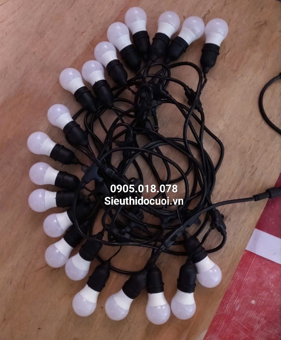 Dây đèn trang trí ngoài trời Dây đèn trang trí ngoài trời