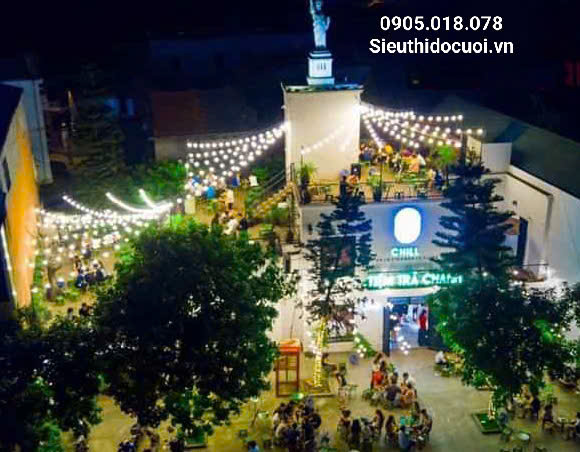 Dây đèn trang trí ngoài trời Dây đèn trang trí ngoài trời