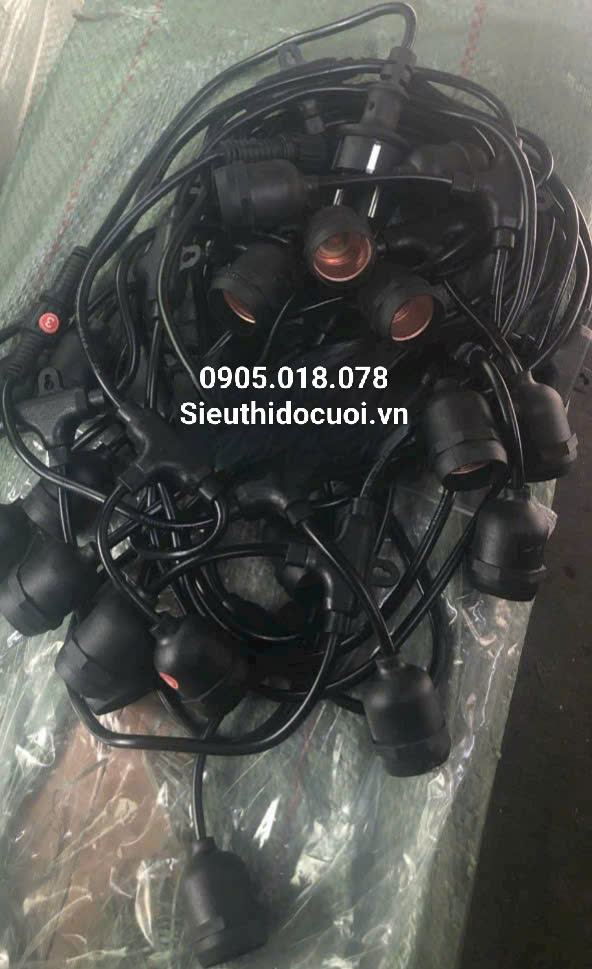 Dây đèn trang trí ngoài trời Dây đèn trang trí ngoài trời