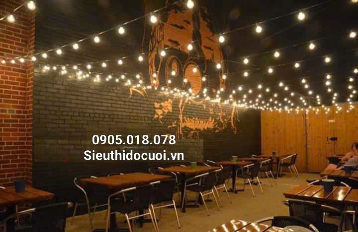 Dây đèn trang trí ngoài trời Dây đèn trang trí ngoài trời