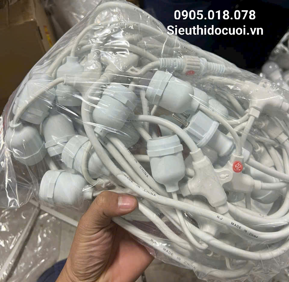 Dây đèn trang trí ngoài trời Dây đèn trang trí ngoài trời
