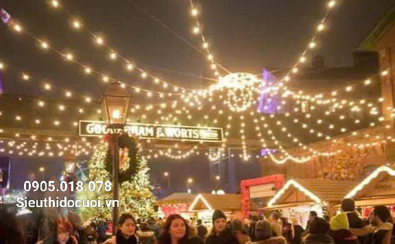 Dây đèn trang trí ngoài trời Dây đèn trang trí ngoài trời