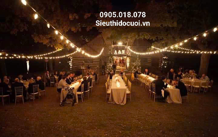 Dây đèn trang trí ngoài trời Dây đèn trang trí ngoài trời