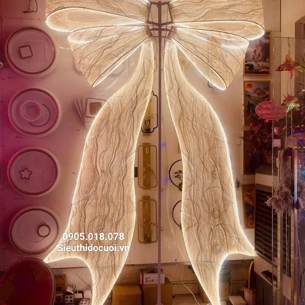 Nơ LED Khổng Lồ