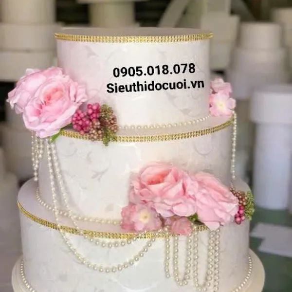 Bánh kem giả BK04