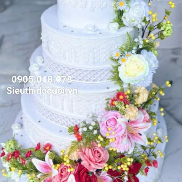 Bánh kem giả BK57