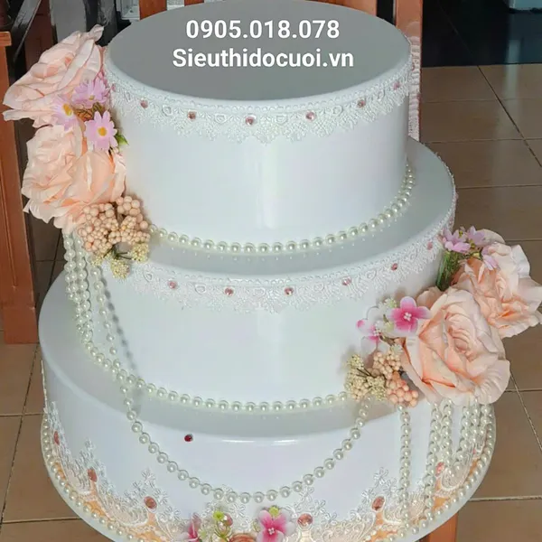 Bánh kem mô hình 3 tầng