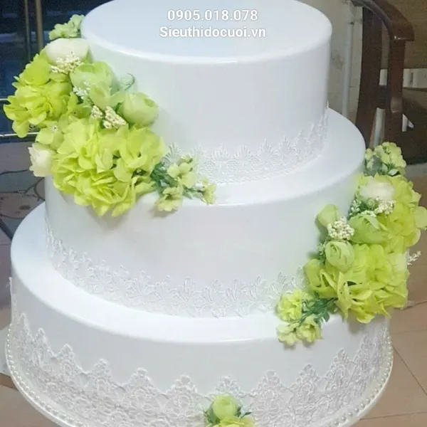 Bánh kem mô hình 3 tầng