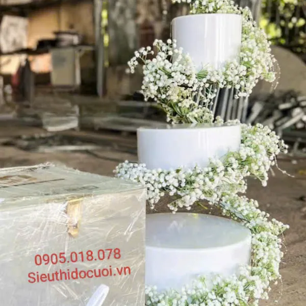 Bánh kem mô hình 3 tầng