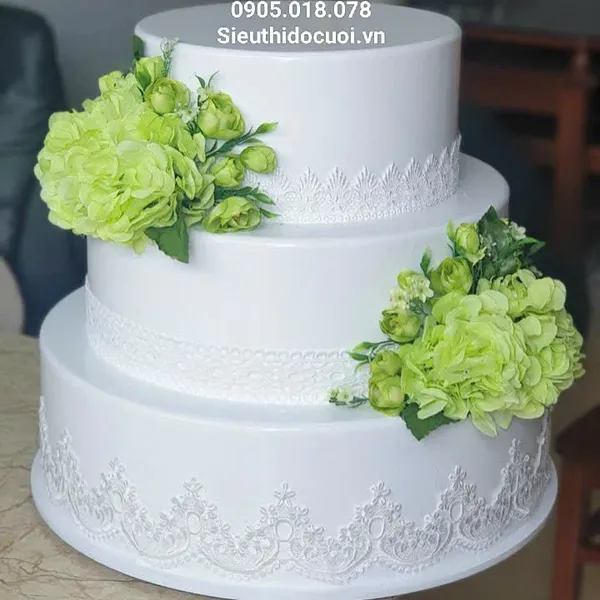 Bánh kem mô hình 3 tầng