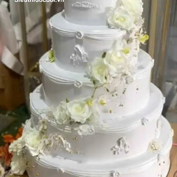 Bánh kem mô hình 5 tầng