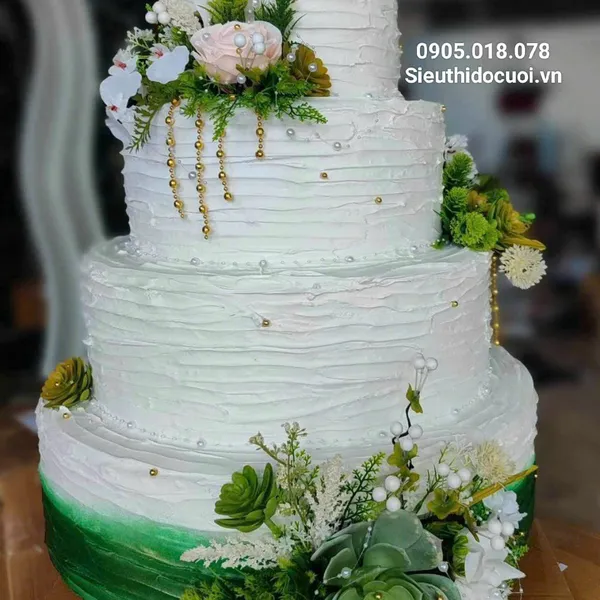 Bánh kem mô hình 4 tầng