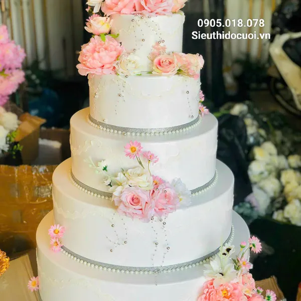 Bánh kem mô hình 5 tầng