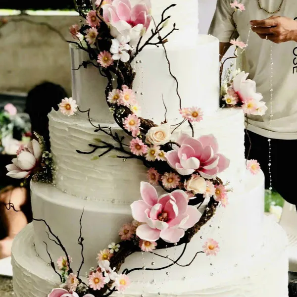 Bánh kem mô hình 5 tầng