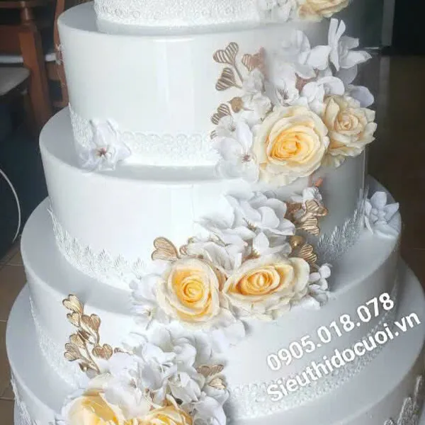 Bánh kem mô hình 5 tầng