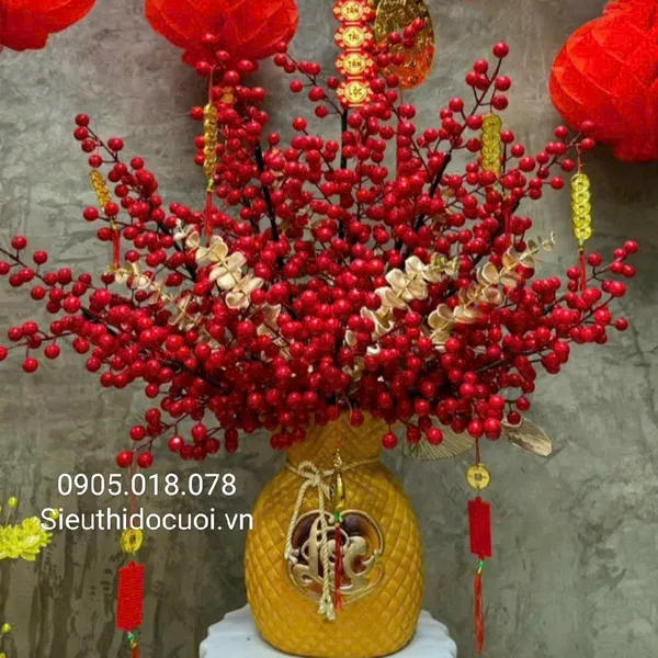 Bình hoa đông đào đỏ