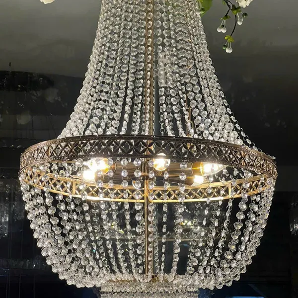 Đèn chùm trang trí đám cươi