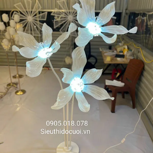 ĐÈN DẪN LỐI HOA ÔNG LÃO