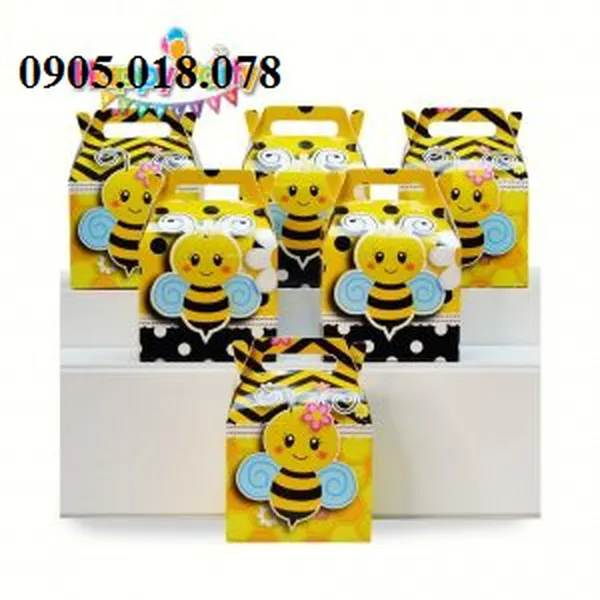 Hộp Quà Sinh Nhật Chủ Đề Ong Vàng