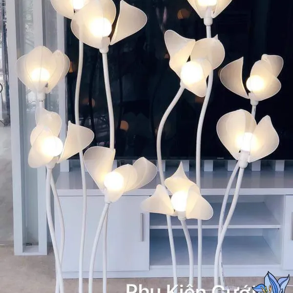 Sóng đèn hoa mộc lan