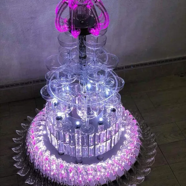 Tháp ly champagne xếp tầng mẫu TL25