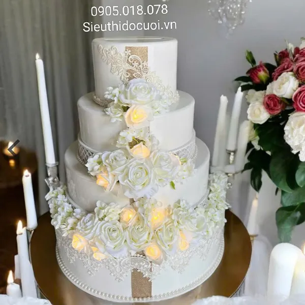 Thùng tiền đám cưới hình bánh kem TT42