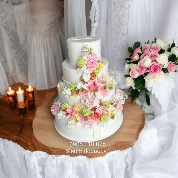 Thùng tiền đám cưới hình bánh kem TT45