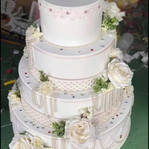 Thùng tiền đám cưới hình bánh kem TT8