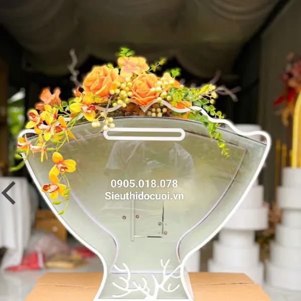 Thùng tiền đám cưới hình cánh quạt TT27