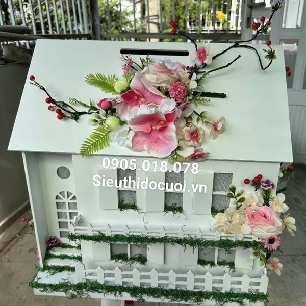 Thùng tiền đám cưới hình ngôi nhà