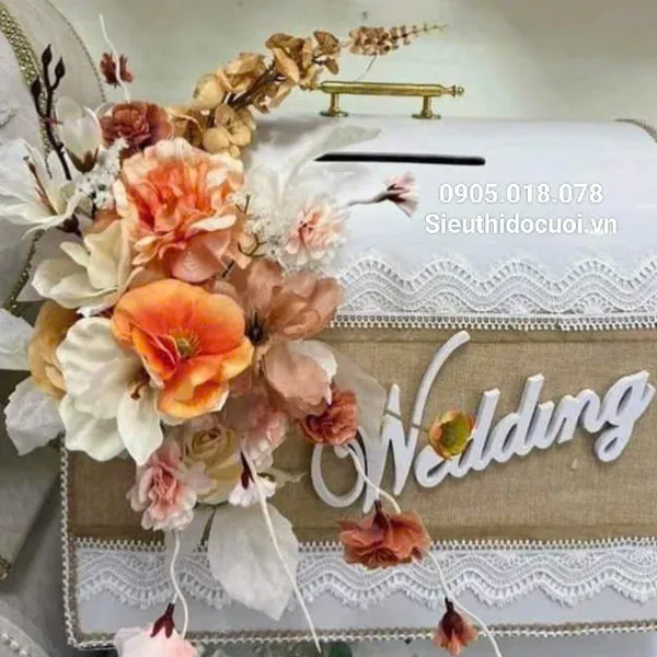 Thùng tiền đám cưới hình rương
