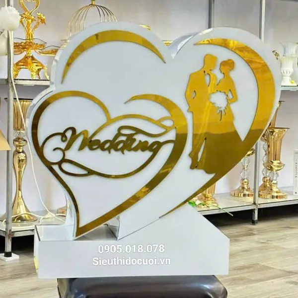 Thùng tiền đám cưới hình trái tim