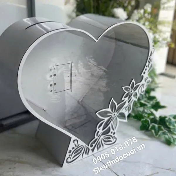 Thùng tiền đám cưới hình trái tim