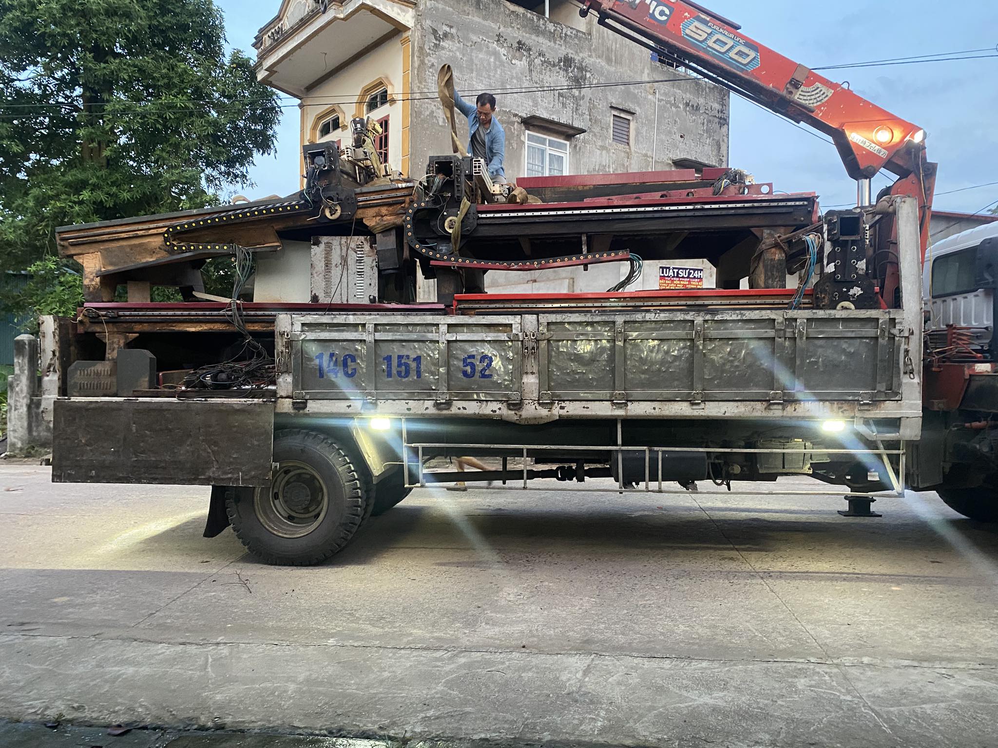 thu mua máy CNC cũ tại Bình Định - Gia Lai