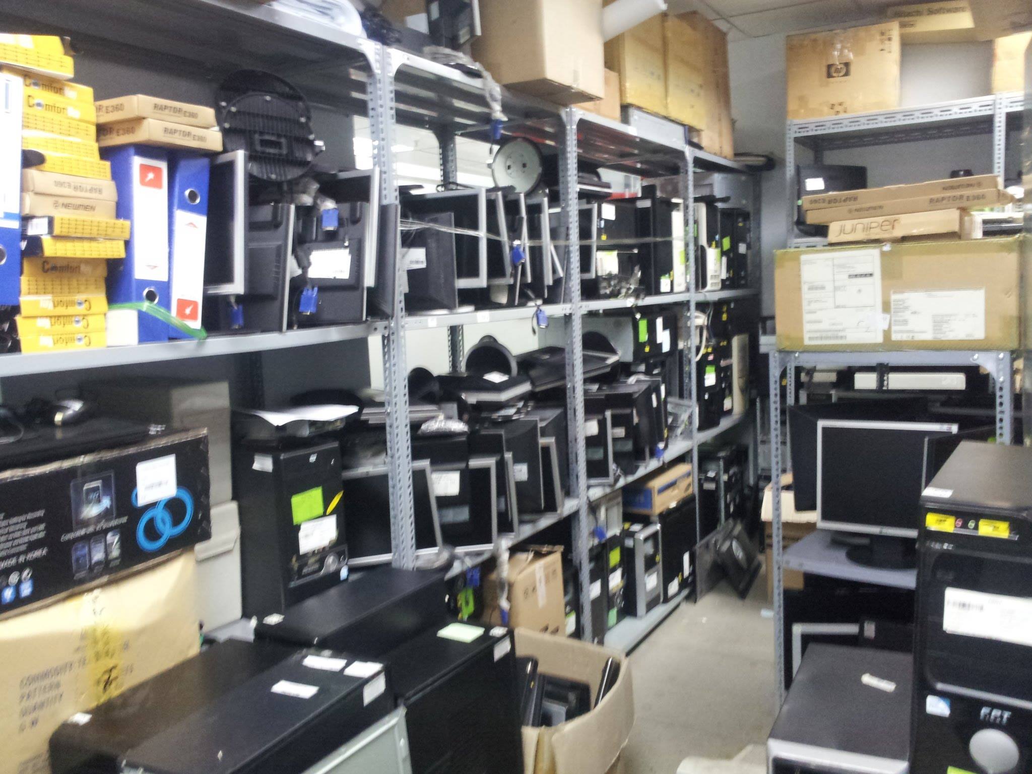 thanh-ly-latop-cu-gia-cao-tai-binh-duong