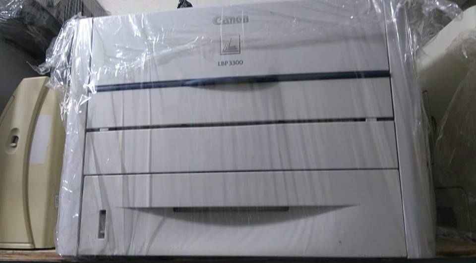 ban-may-in-canon-3300-tai-quan-6-lyvystar