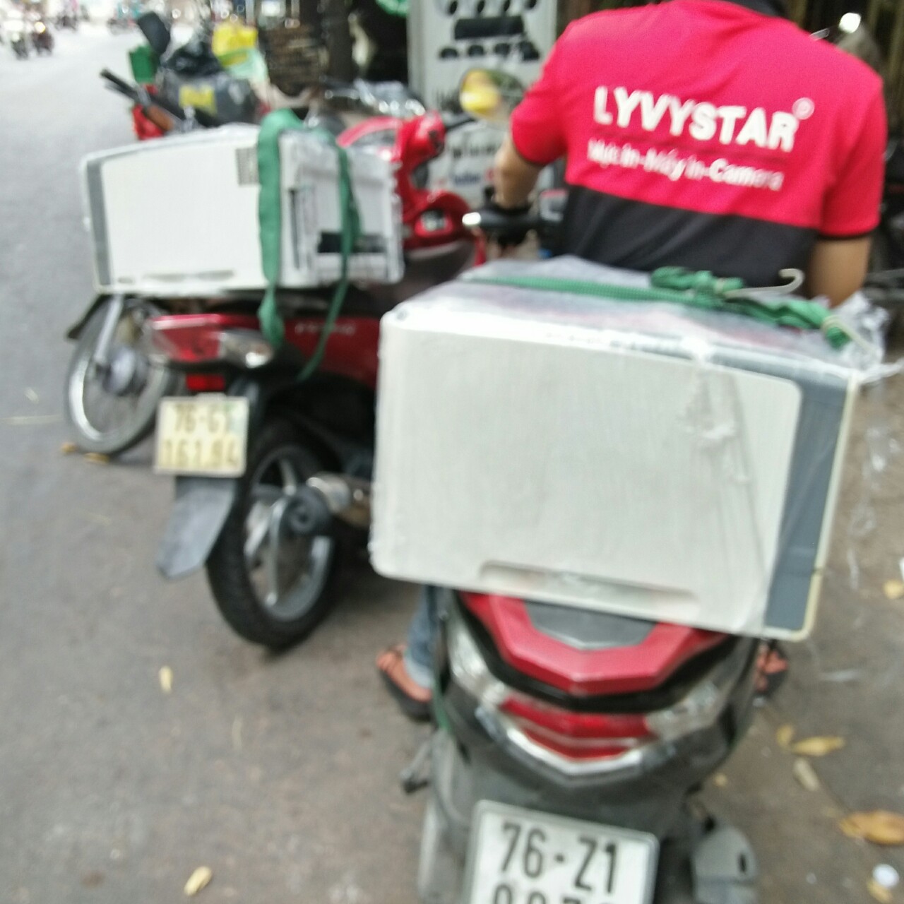 muc-in-lyvystar-ban-may-in-HP-5200