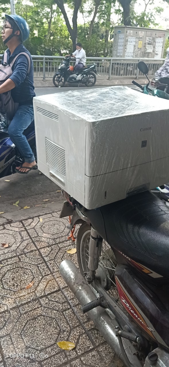 giao may i Canon 6710i