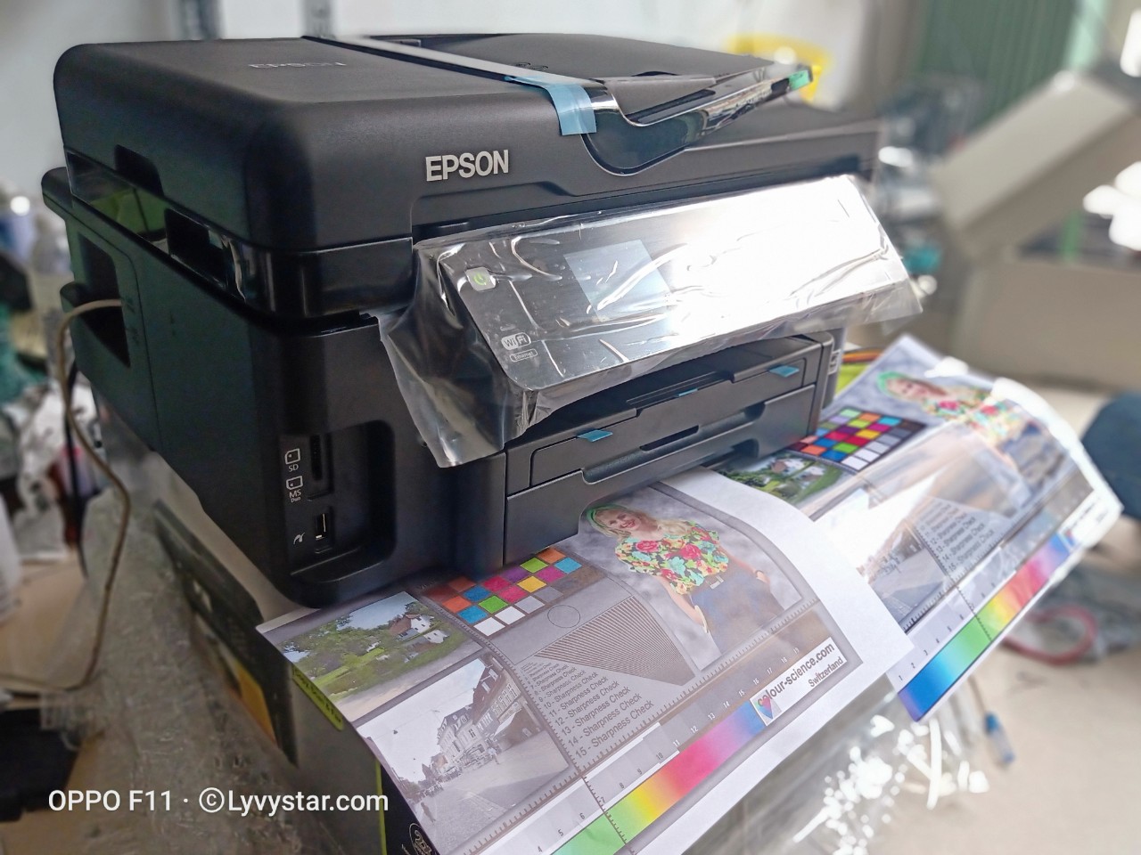 phuc hoi máy in Epson màu WF-3520