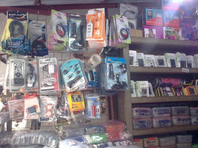 Lyvystar là đại lý phân phối mực đổ, linh kiện mực in, hộp mực máy in số 1 tại các tỉnh MIỀN TÂY. Phân phối linh kiện mực in, trống, gạt, bao lụa, lô ép, trục từ, trục cao su, mực đổ giá đảm bảo rẻ nhất tại các tỉnh MIỀN TÂY.. Cung cấp hộp mực máy in (carthidge) các loại uy tín chất lượng với giá thành rẻ nhất tại các tỉnh MIỀN TÂY.. Hàng đảm bảo chất lượng, dễ làm. Nên anh em kĩ thuật yên tâm sử dụng. Ngoài ra Chuyên bán và phân phối máy in cũ lớn nhất Đại lý phân phối mực đổ, linh kiện mực in, hộp mực máy in số 1 tại các tỉnh MIỀN TÂY. Phân phối linh kiện mực in, trống, gạt, bao lụa, lô ép, trục từ, trục cao su, mực đổ giá đảm bảo rẻ nhất Hải Phòng. Cung cấp hộp mực máy in (carthidge) các loại uy tín chất lượng với giá thành rẻ nhất Hải Phòng. Hàng đảm bảo chất lượng, dễ làm. Nên anh em kĩ thuật yên tâm sử dụng. Ngoài ra Chuyên bán và phân phối máy in cũ lớn nhất tại các tỉnh MIỀN TÂY.: 012345.91448 Mr.Nam 1 Phân phối mực in, linh kiện mực in, hộp mực máy in các loại giá rẻ Phân phối mực in, linh kiện mực in, hộp mực máy in các loại giá rẻ Các sản phẩm được phân phối tại: CÔNG TY TNHH TM DỊCH VỤ LÝ VY STAR VPC:Số 4 Lê Tuấn Mậu,p13,Quận 6 HCM CN2: 32/3/5 Tú Sơn,KDC 9 ,Huyện Mộ Đức,Tỉnh Quảng Ngãi 2 Phân phối mực in, linh kiện mực in, hộp mực máy in các loại giá rẻ LYVYSTAR - Nhà phân phối mực in hàng đầu! Tel: 012345.91448 - 0972.698.423