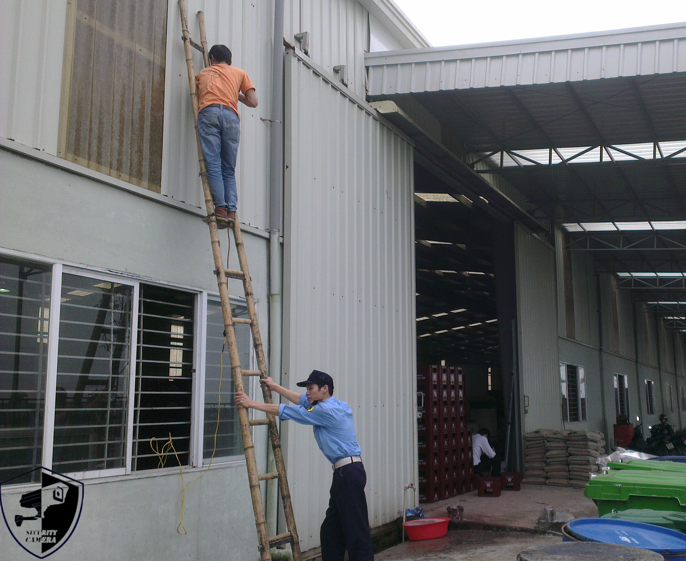 di-doi-camera-tai-tan-binh