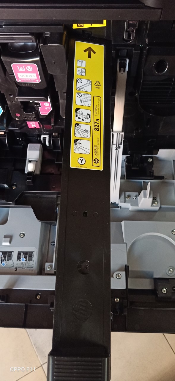 nạp mực màu HP M880