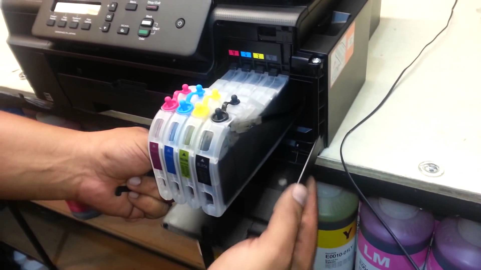 chuyen gắn bô liên tịc cho máy inbrother màu